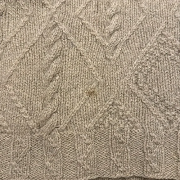 Outback Red 100% Wool Sweater size M Fisherman Natural Winter snowflake - Picture 3 of 7